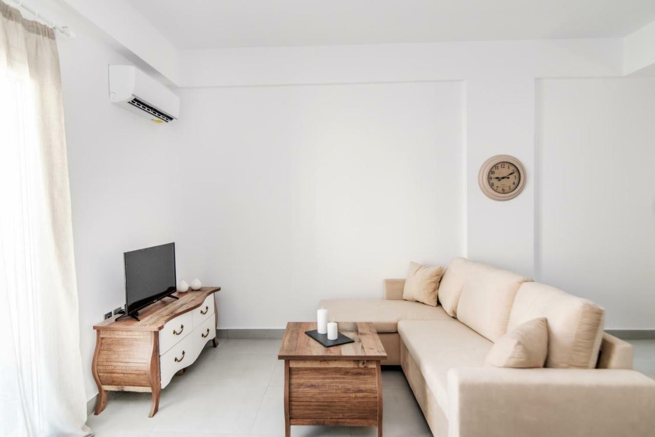 Lux 'N Comfort Apartments Tínos Buitenkant foto