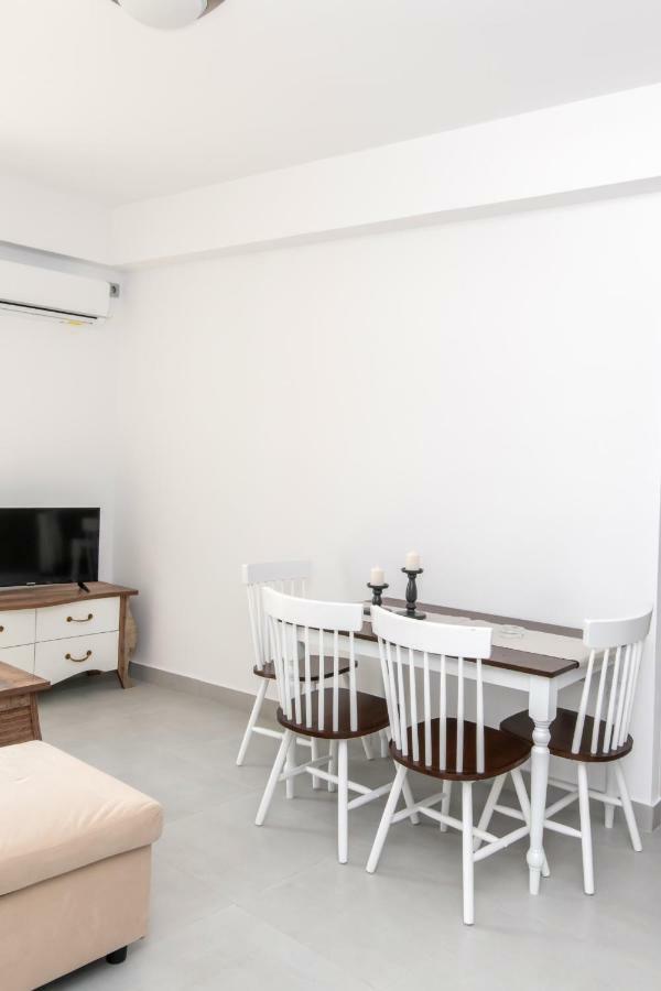 Lux 'N Comfort Apartments Tínos Buitenkant foto